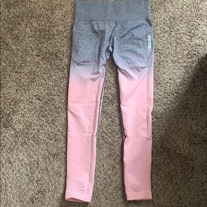 GYMSHARK Ombré Gray/Pink leggings